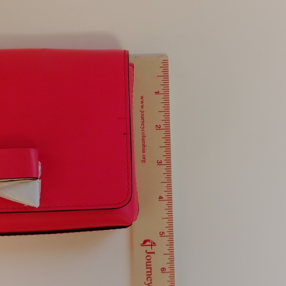 Kate Spade Pink 🩷 Clutch with Silver Bow - Picture 12 of 12